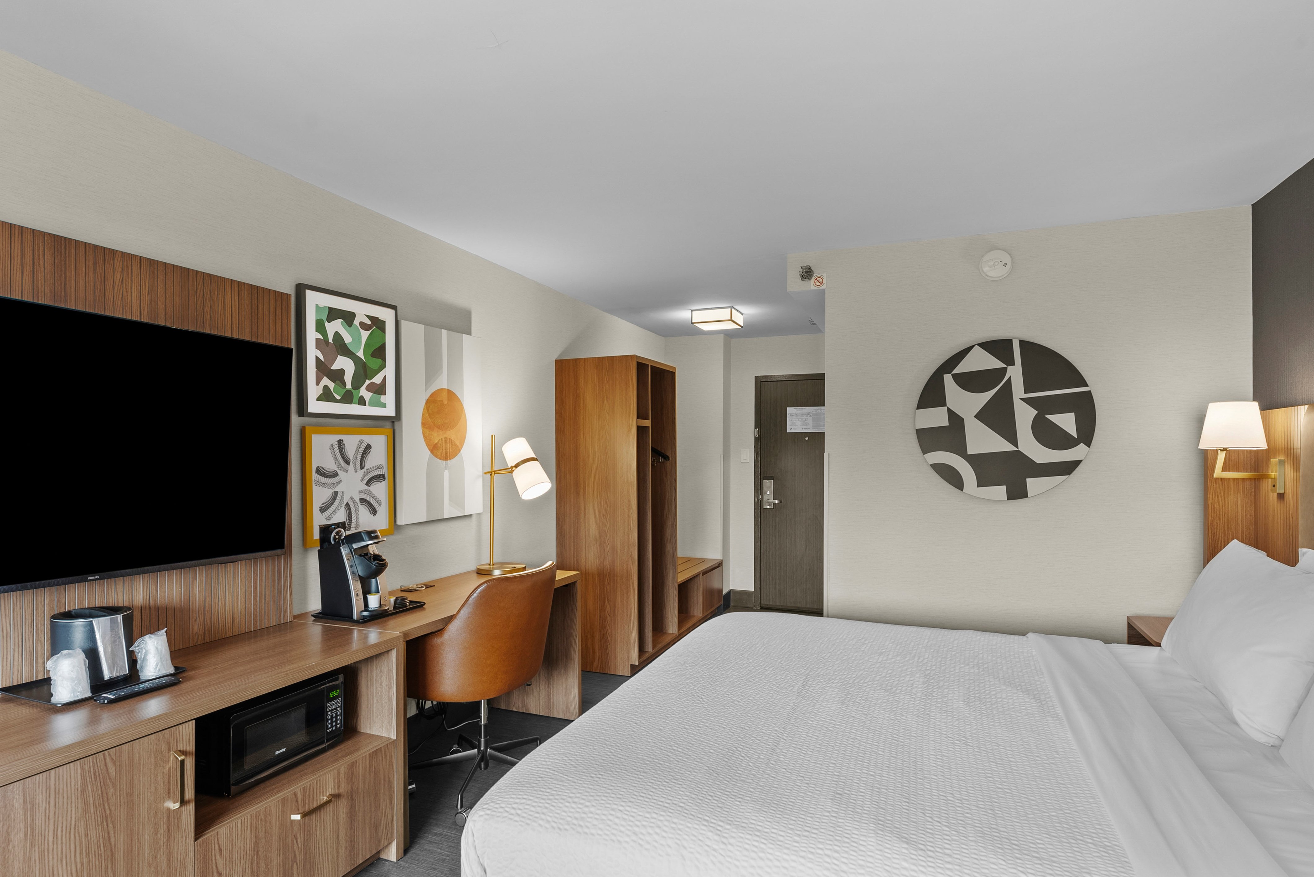 holiday inn niagara falls state park entry by ihg