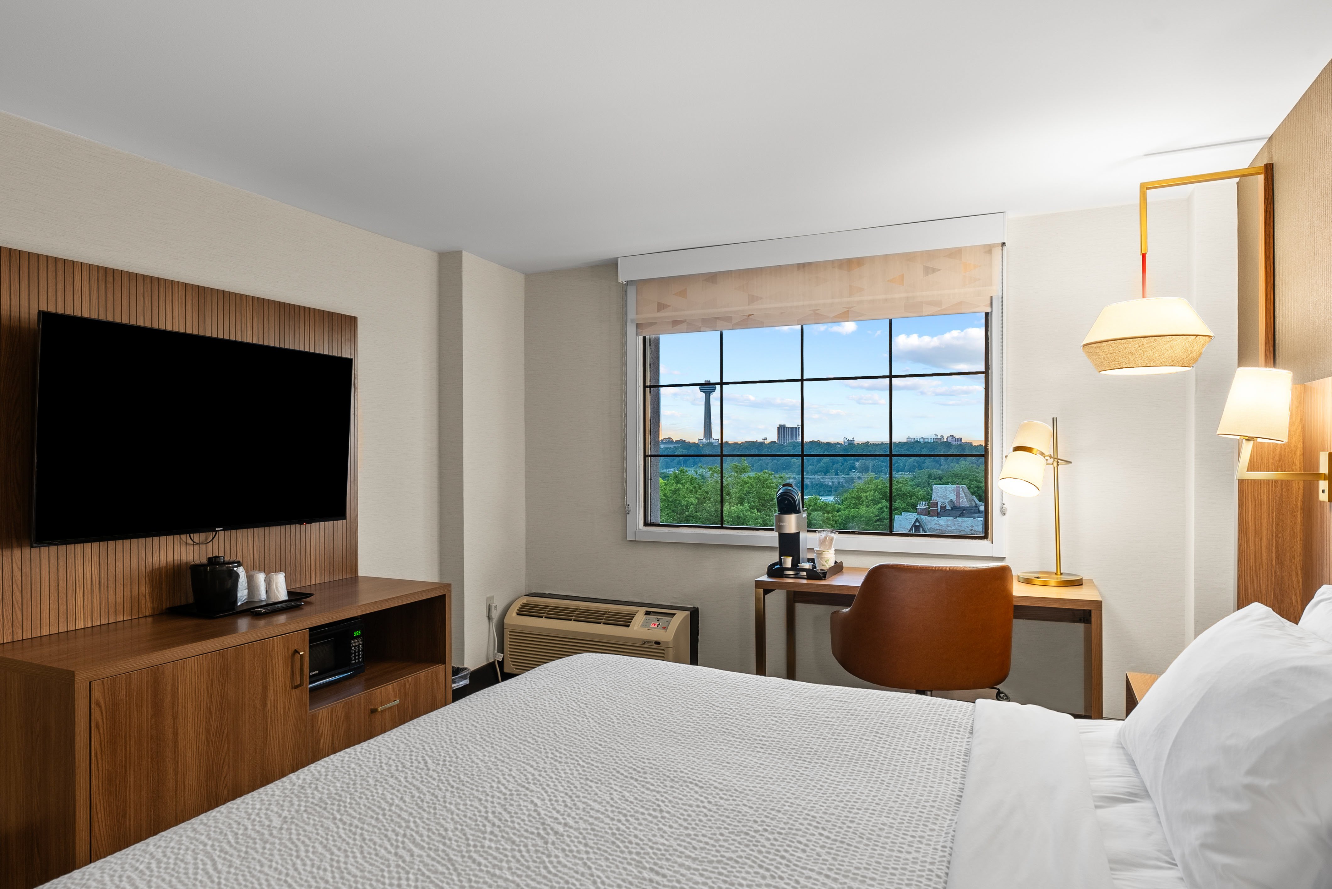 holiday inn niagara falls state park entry by ihg