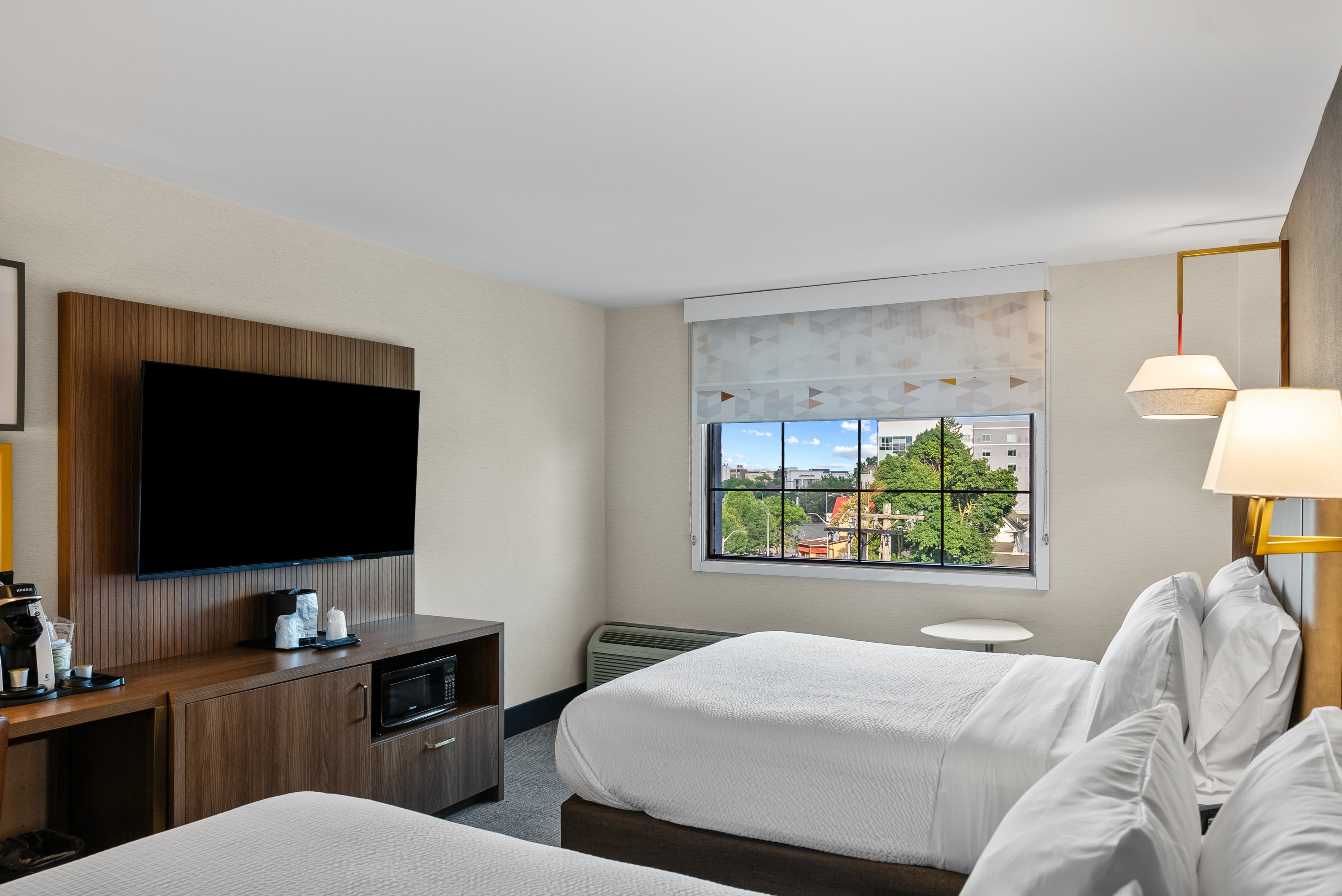 holiday inn niagara falls state park entry by ihg