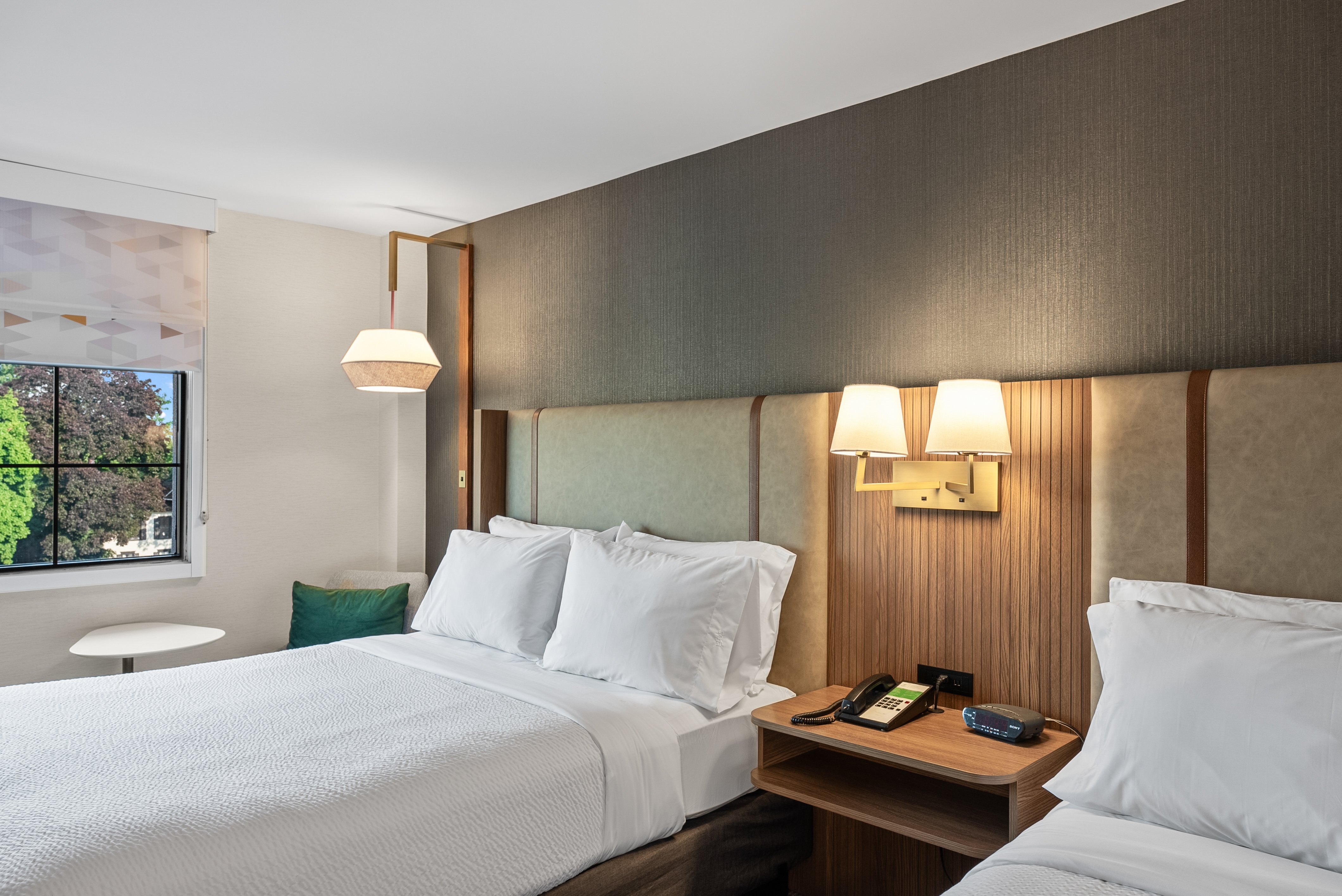 holiday inn niagara falls state park entry by ihg