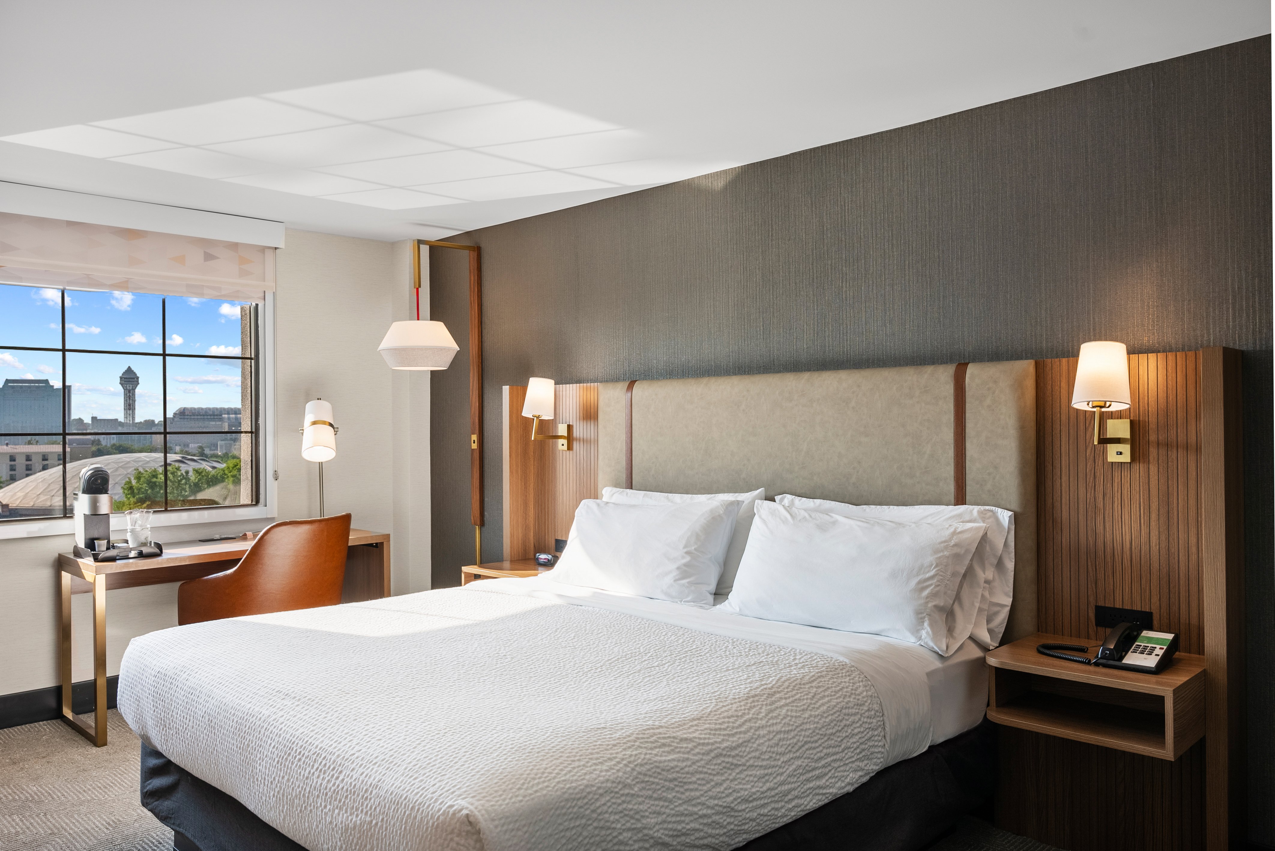 holiday inn niagara falls state park entry by ihg
