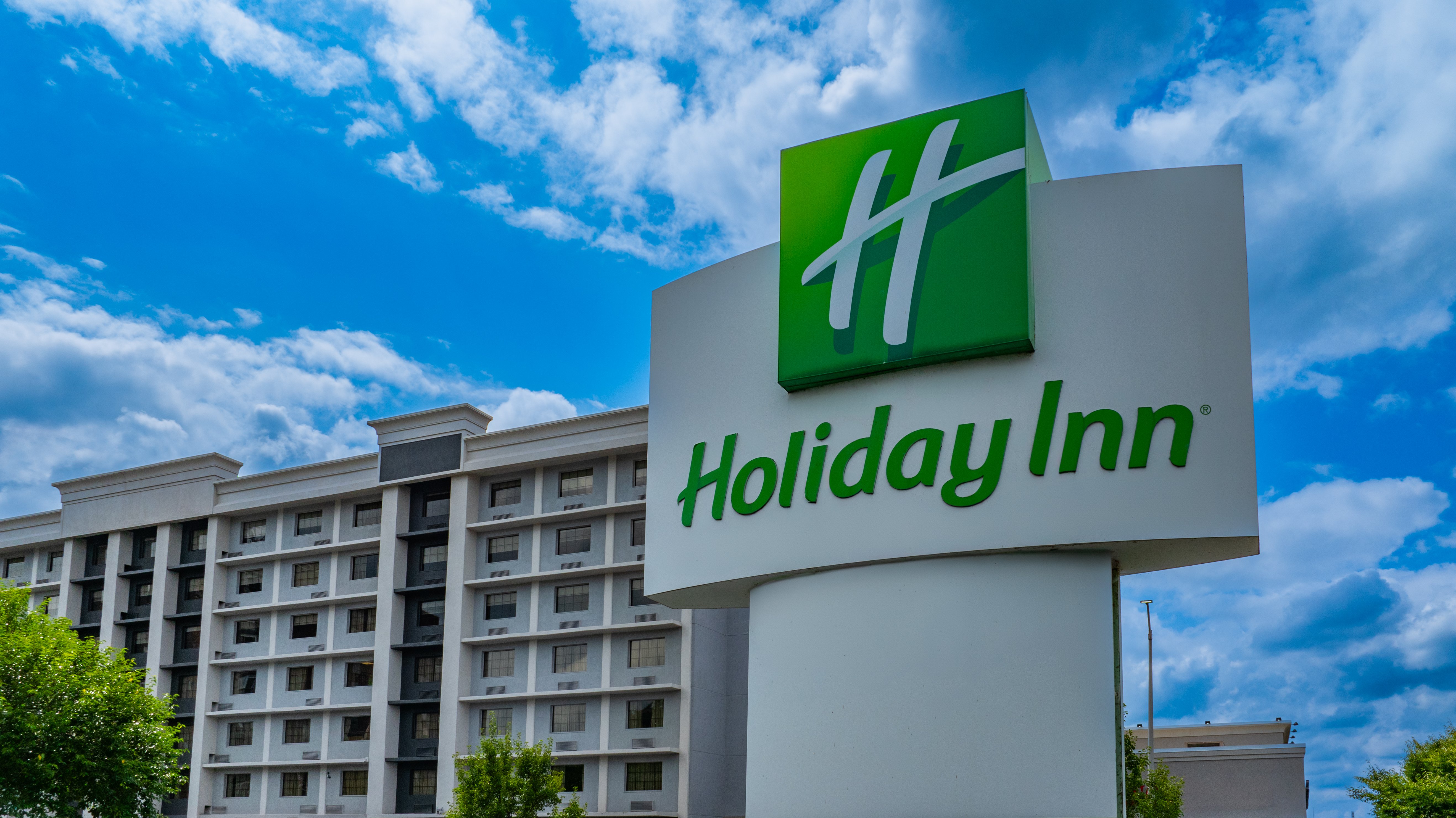 holiday inn niagara falls state park entry by ihg