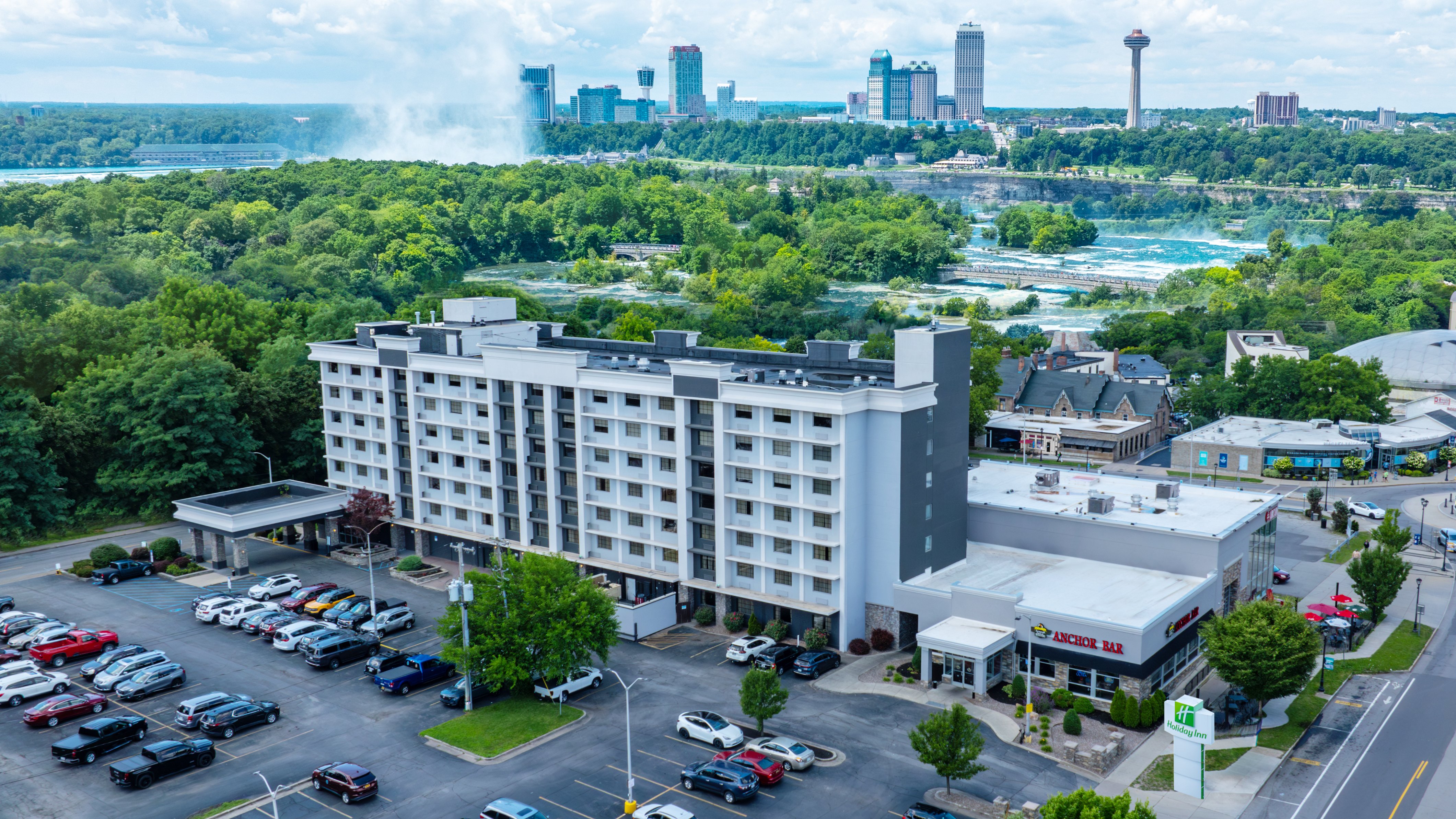 holiday inn niagara falls state park entry by ihg