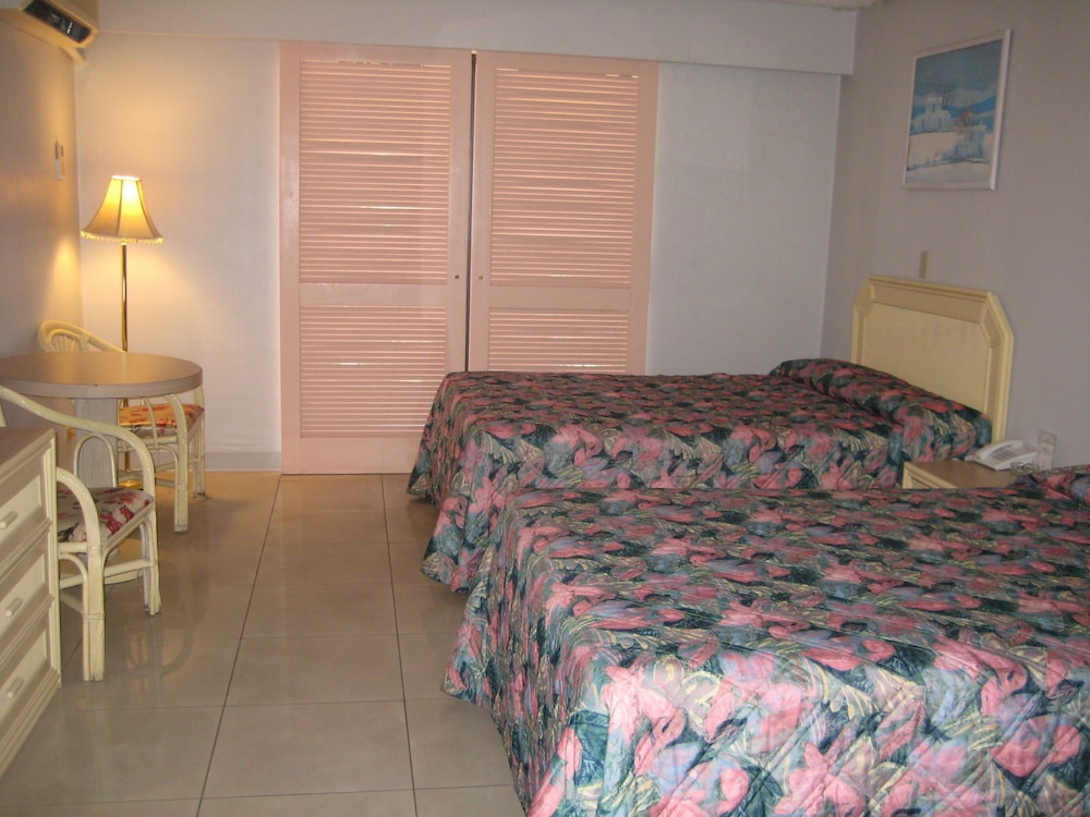 tumon bay capital hotel