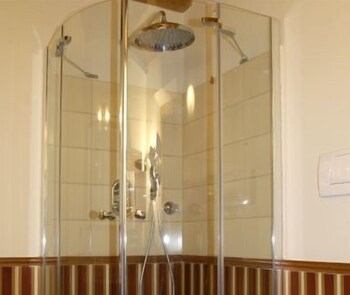 locanda dei mai intees