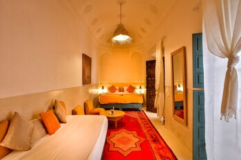 dar baraka and karam