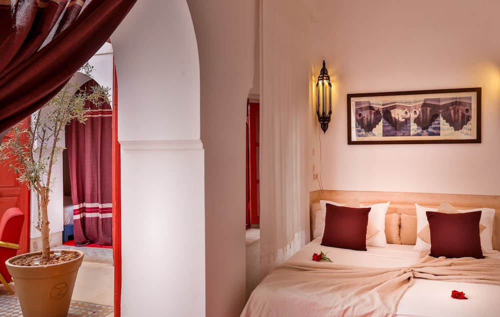 dar baraka and karam