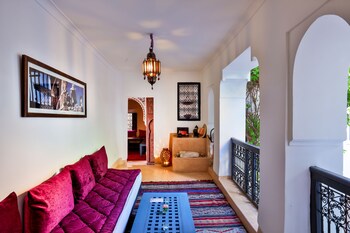 dar baraka and karam