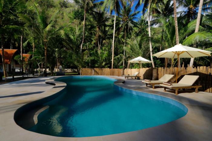 crystal bay villa and residence