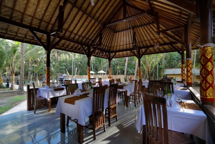 crystal bay villa and residence