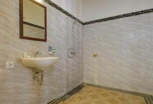 crystal bay villa and residence