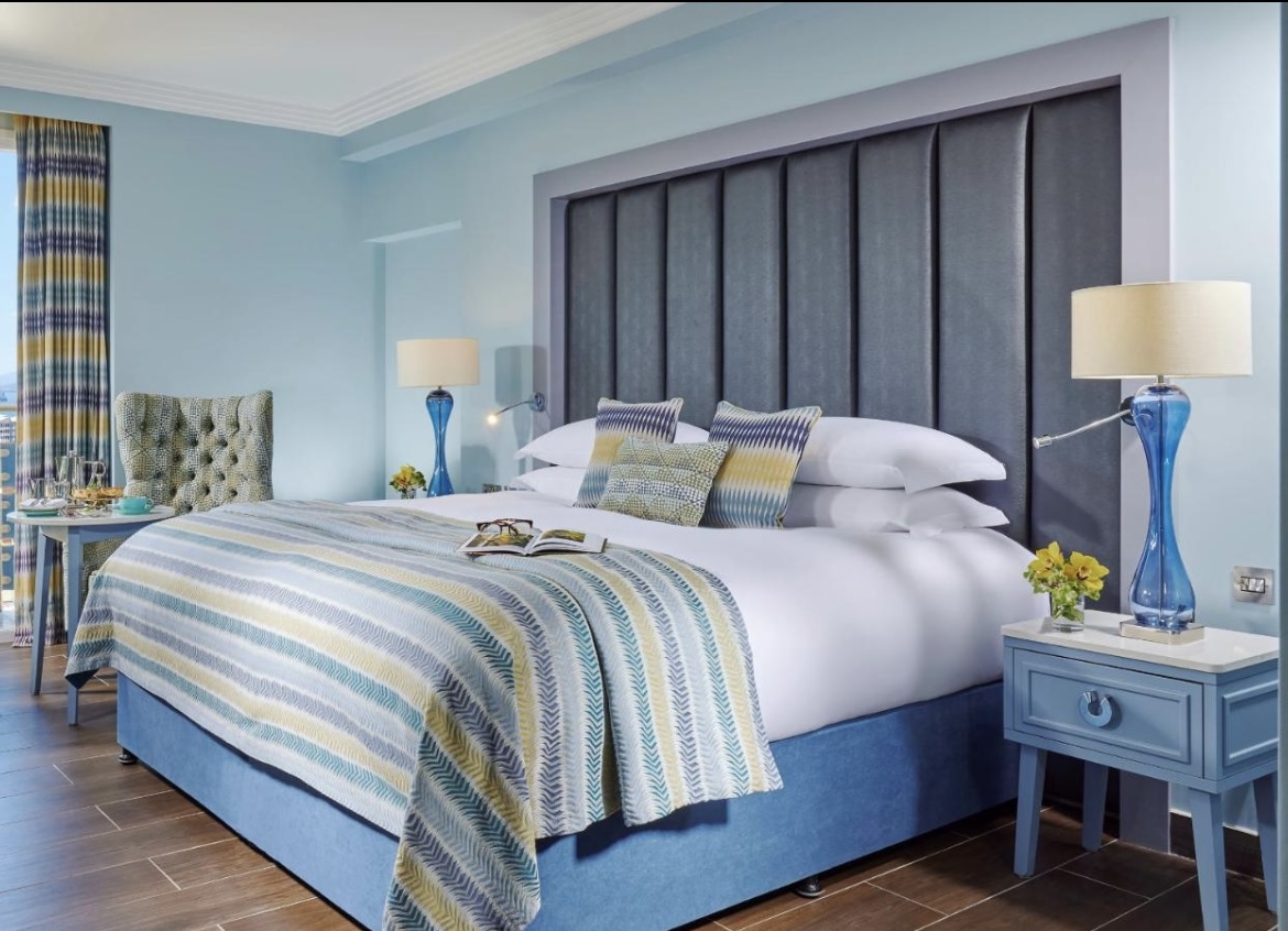 the eliott hotel