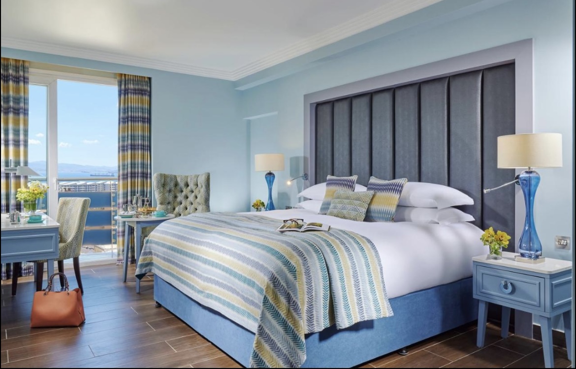 the eliott hotel