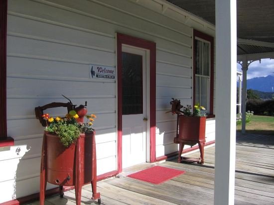 Murrells Grand View House (Adults Only),7 Murrell Avenue,4 star