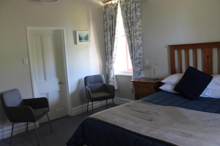 murrells grand view house adults only