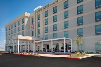 home2 suites by hilton garden grove