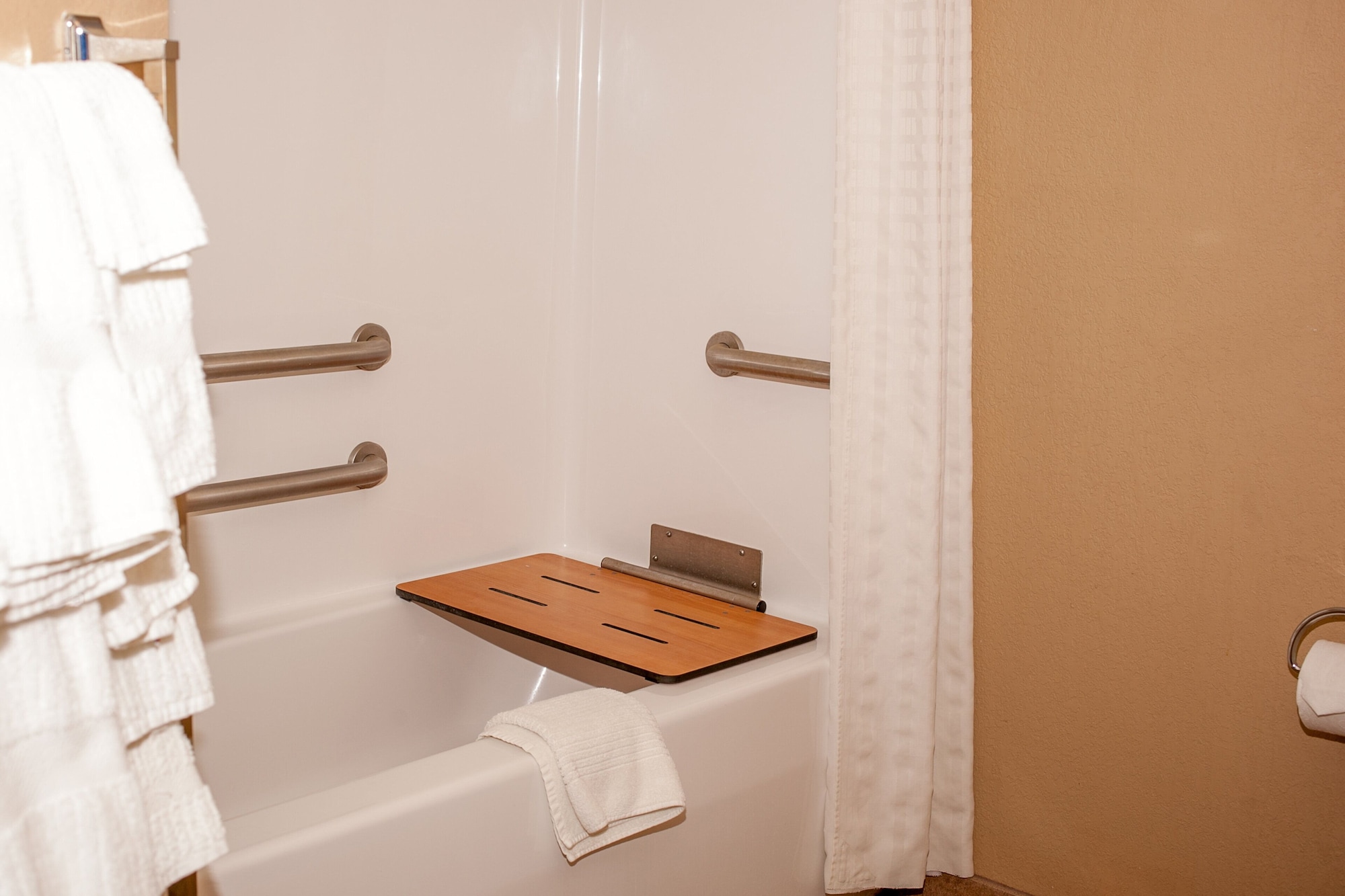 candlewood suites logan by ihg