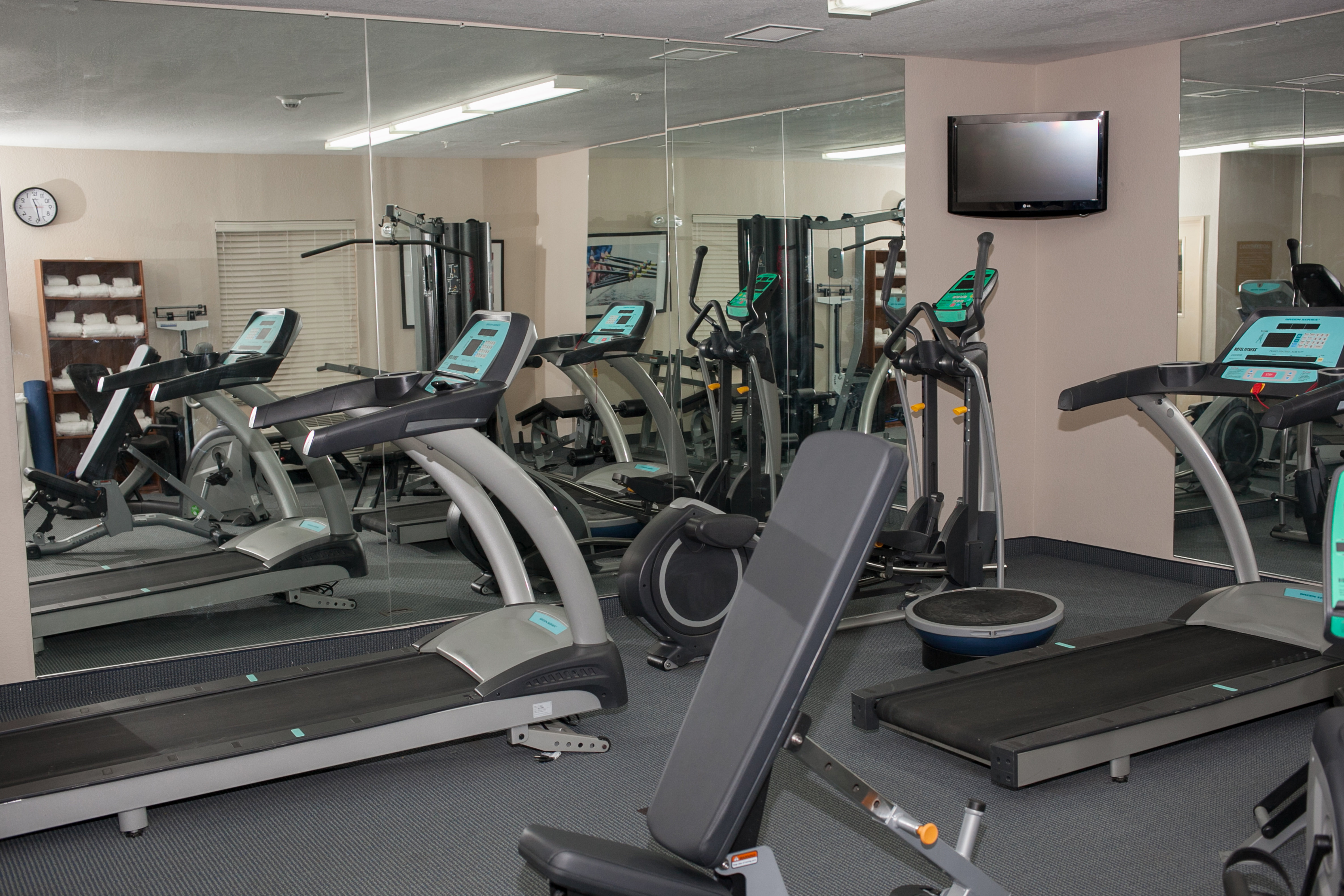 candlewood suites logan by ihg