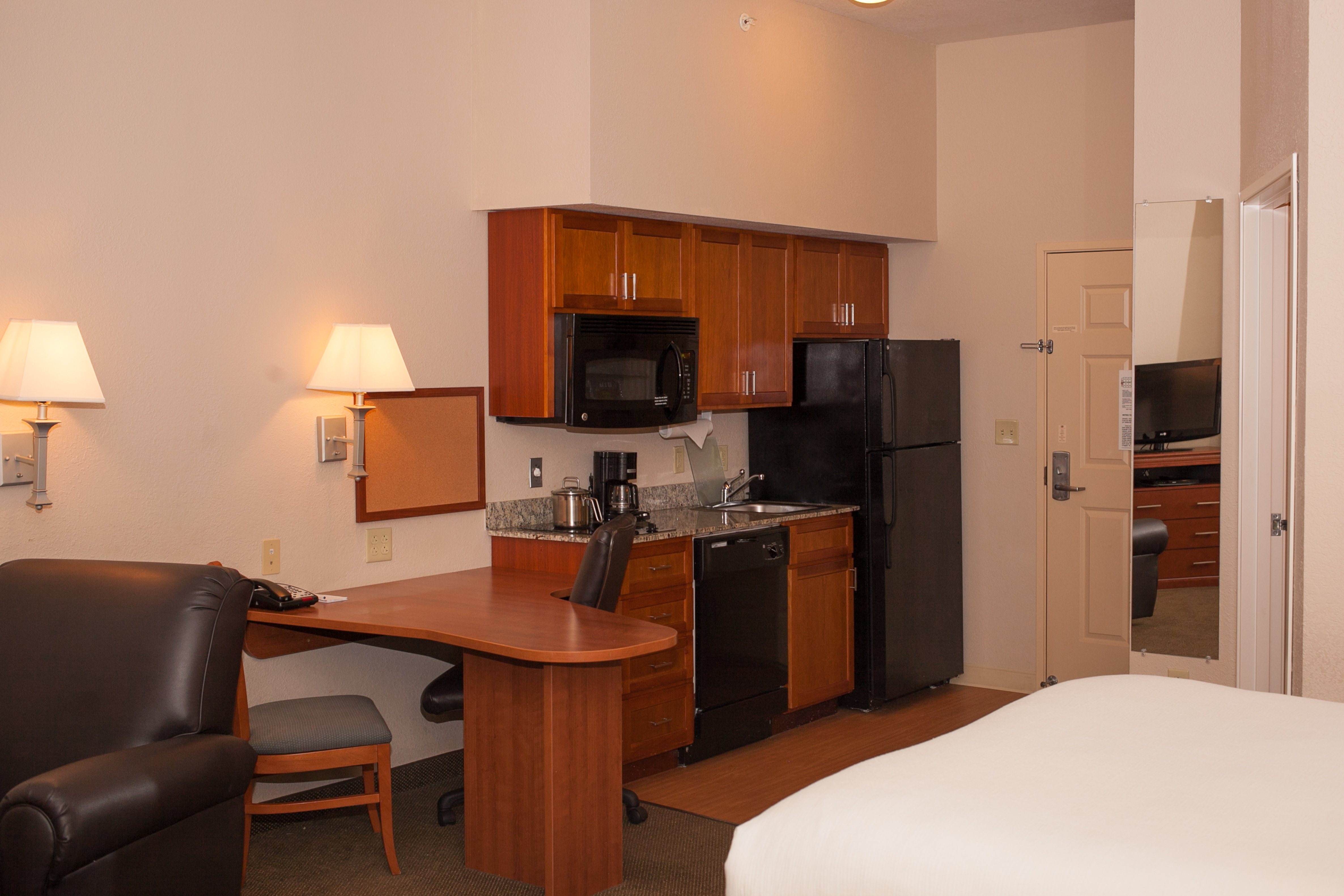 candlewood suites logan by ihg