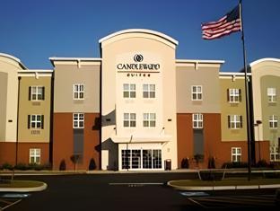 Candlewood Suites Logan By Ihg,Charleston>>Chapmanville,3 star