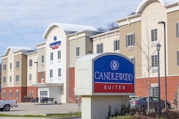 Candlewood Suites Logan By Ihg,Charleston>>Chapmanville,3 star