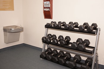 Candlewood Suites Logan By Ihg,Charleston>>Chapmanville,3 star