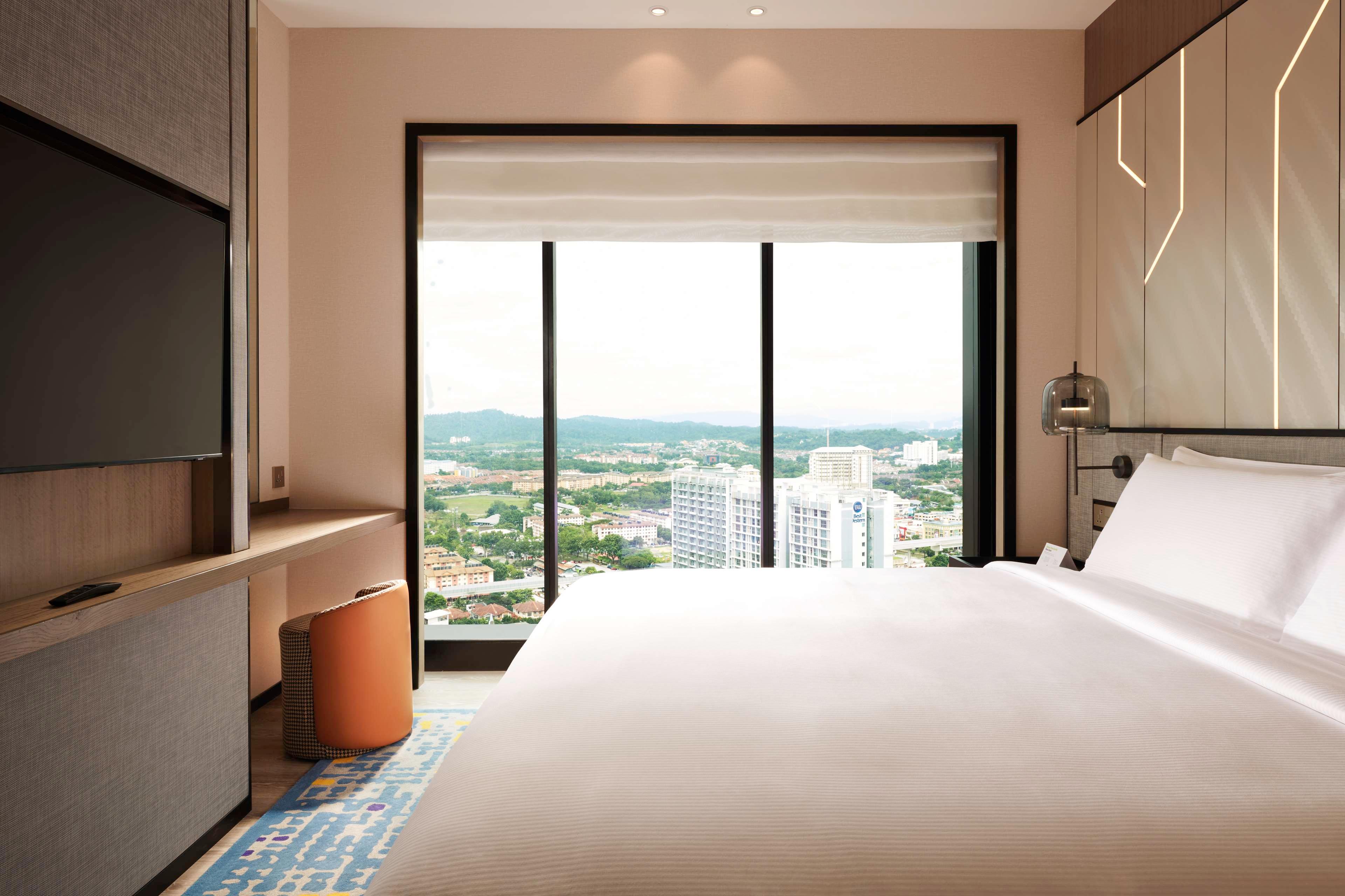 doubletree by hilton shah alam i city
