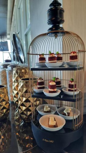 bess mansion hotel surabaya