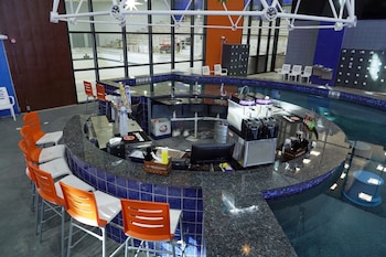 Hampton Inn Goddard,,3 star