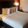 red roof inn and suites houston humble iah airport