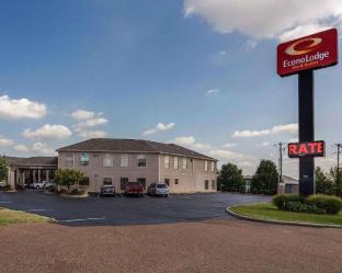 econo lodge and suites