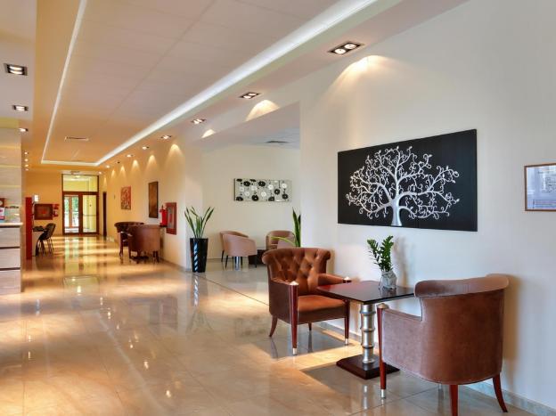 apart hotel golden line