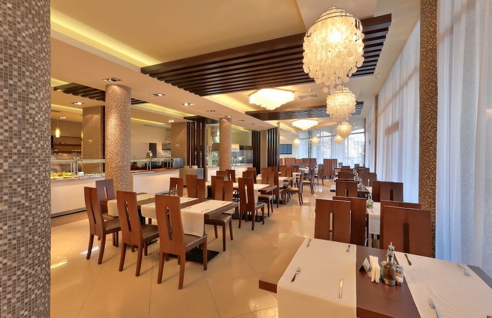 apart hotel golden line