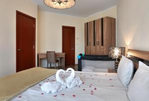 apart hotel golden line