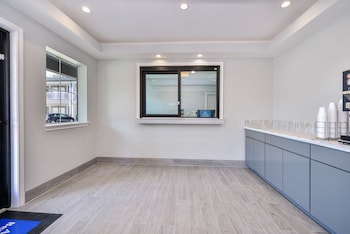 Palace Inn Blue Tomball Parkway,,2.5 star