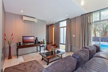 Anb Pool Villa 2Br Red In Pattaya,,3 star