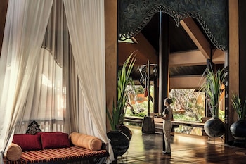 anantara golden triangle elephant camp and resort