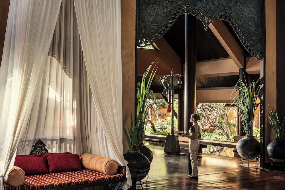 anantara golden triangle elephant camp and resort