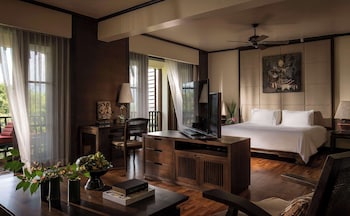 anantara golden triangle elephant camp and resort