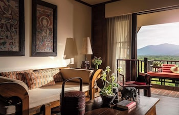 anantara golden triangle elephant camp and resort