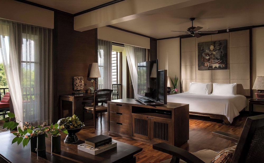 anantara golden triangle elephant camp and resort