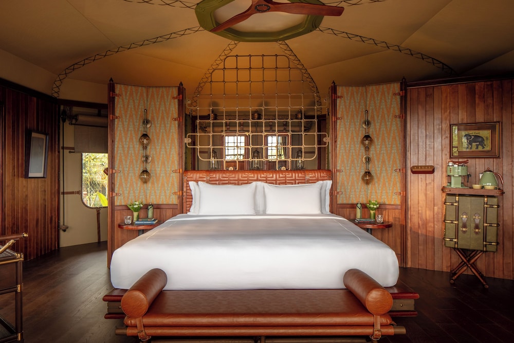 anantara golden triangle elephant camp and resort