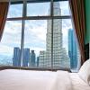 sky suites klcc by luna