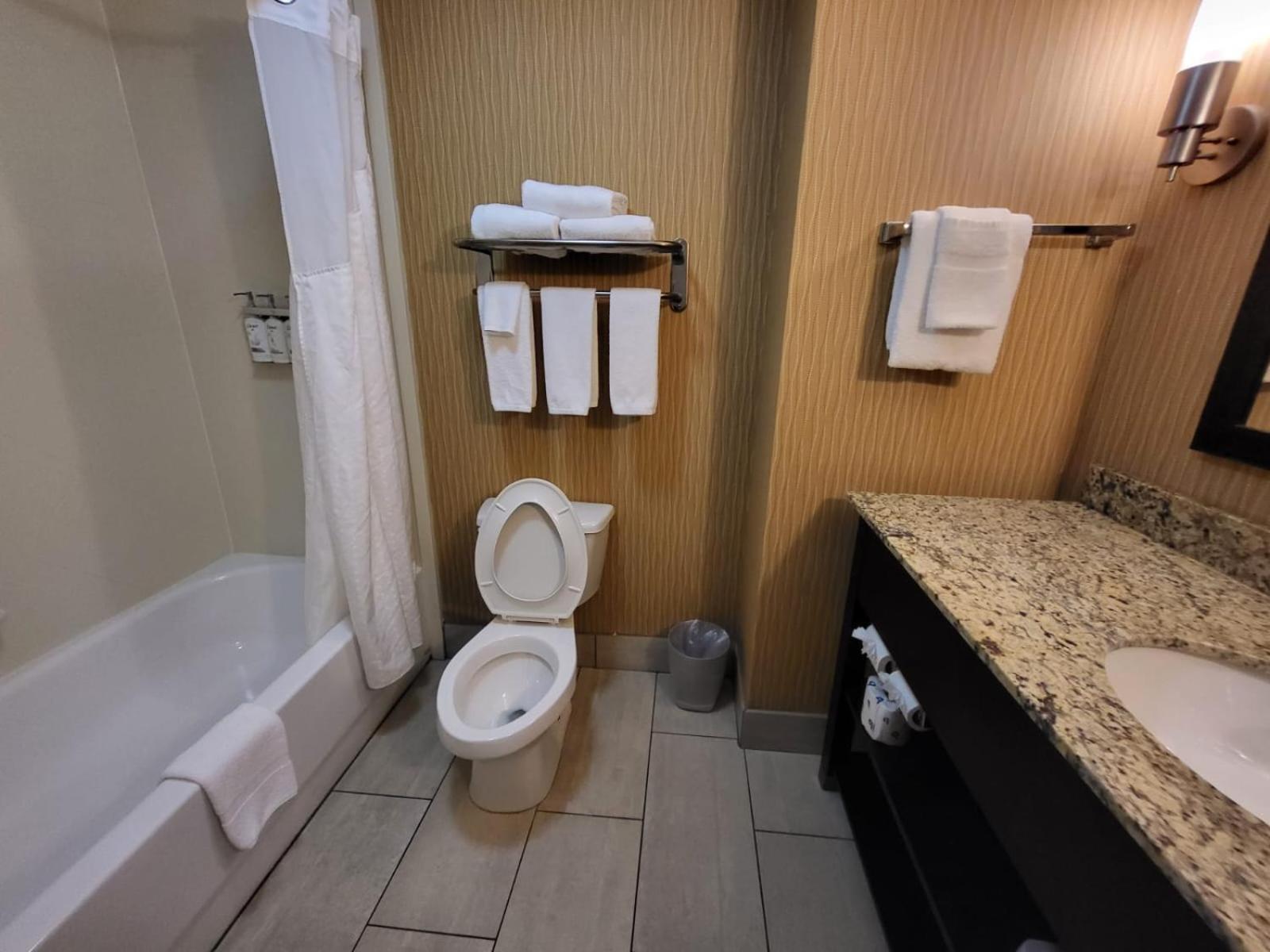 holiday inn express and suites smithfield selma by ihg