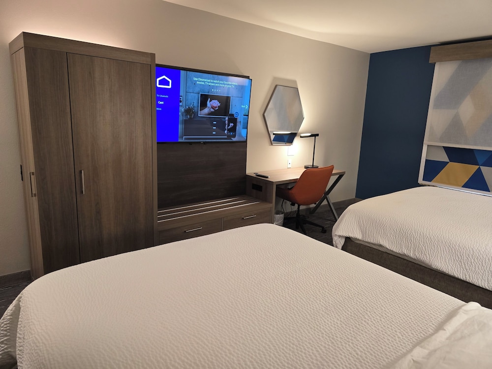 holiday inn express and suites smithfield selma by ihg