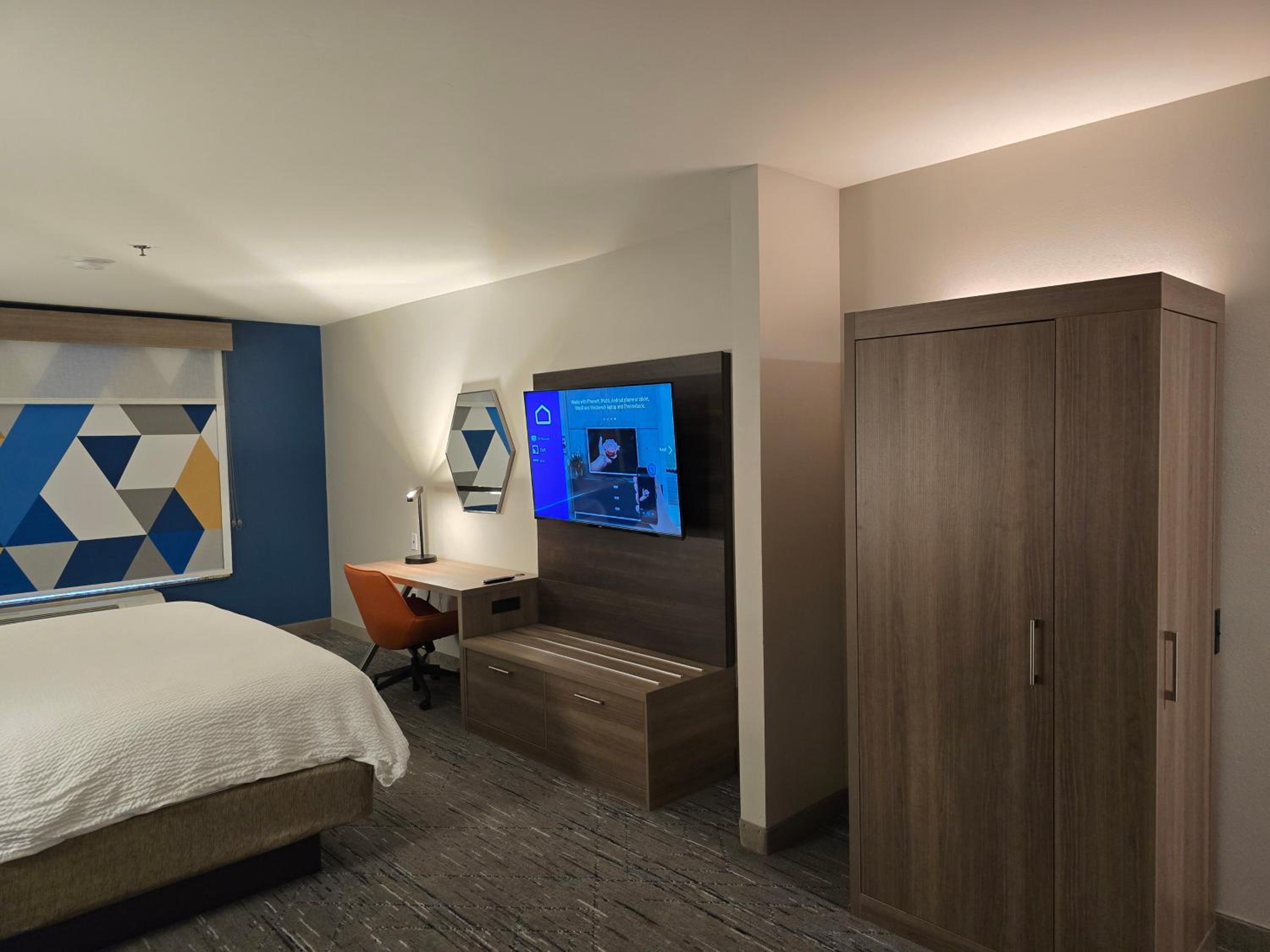 holiday inn express and suites smithfield selma by ihg
