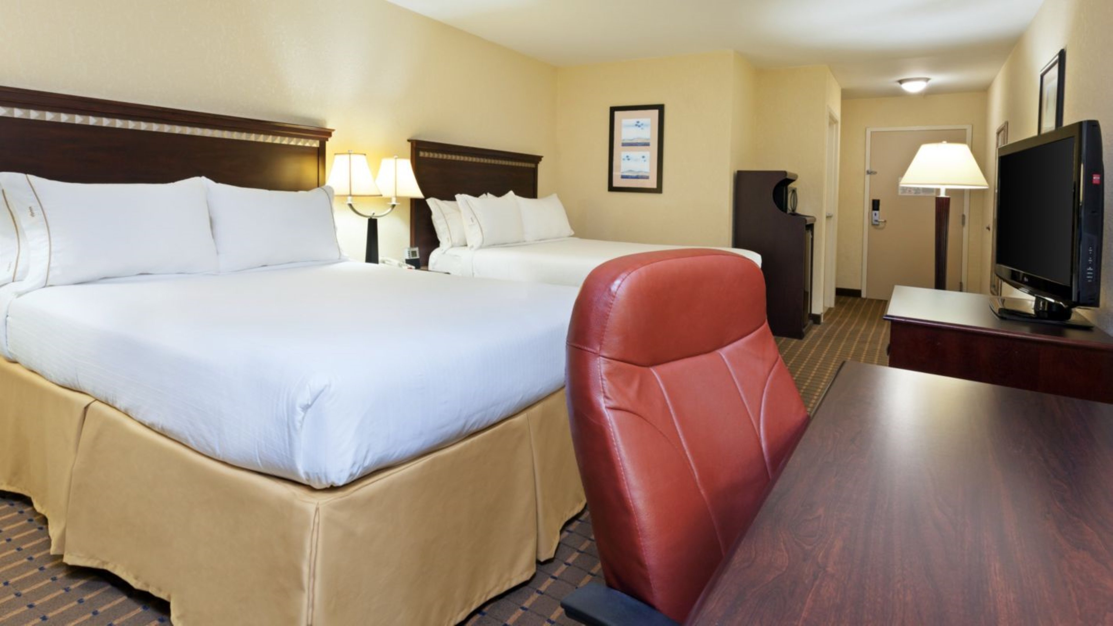 holiday inn express and suites smithfield selma by ihg