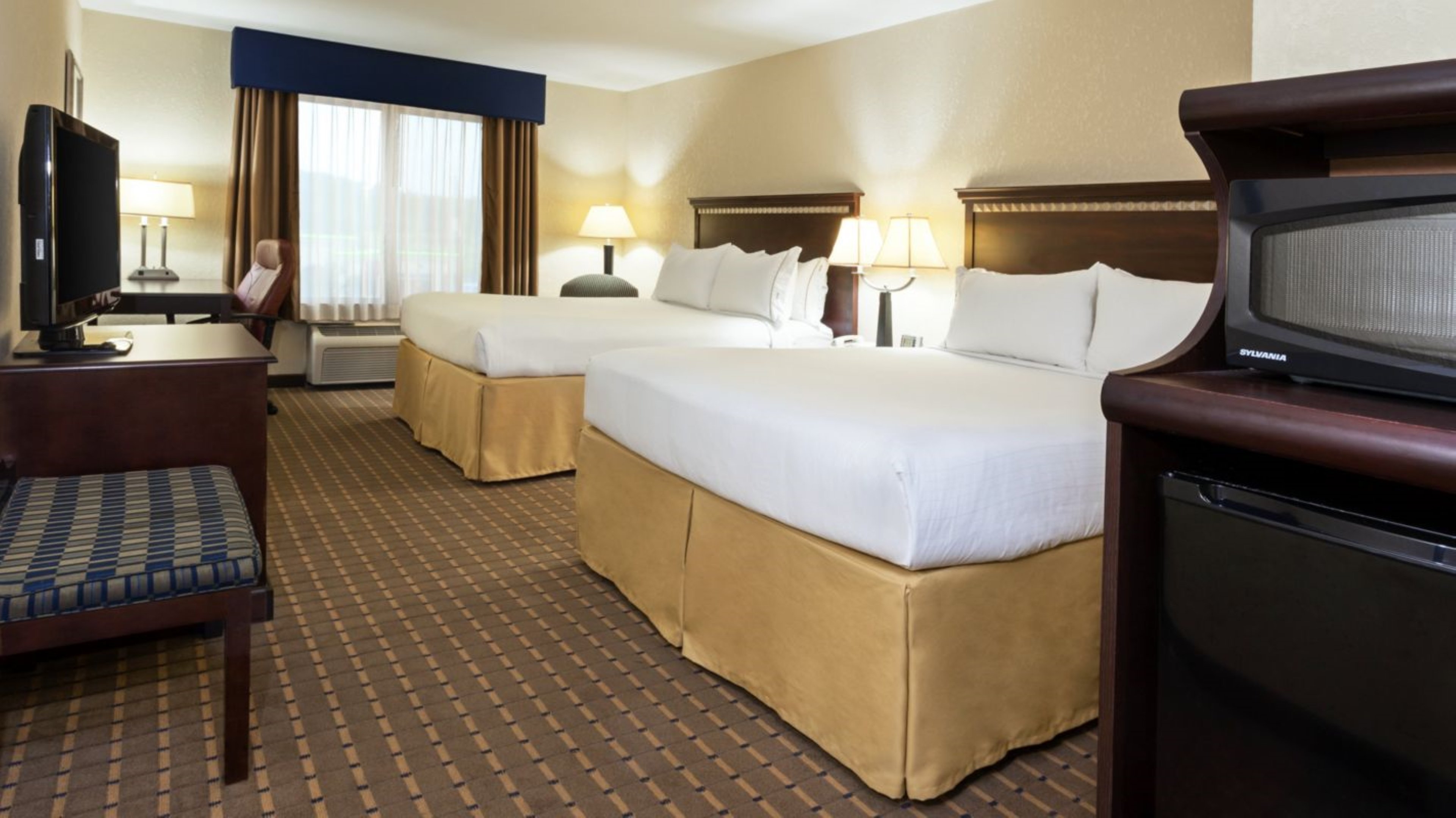 holiday inn express and suites smithfield selma by ihg