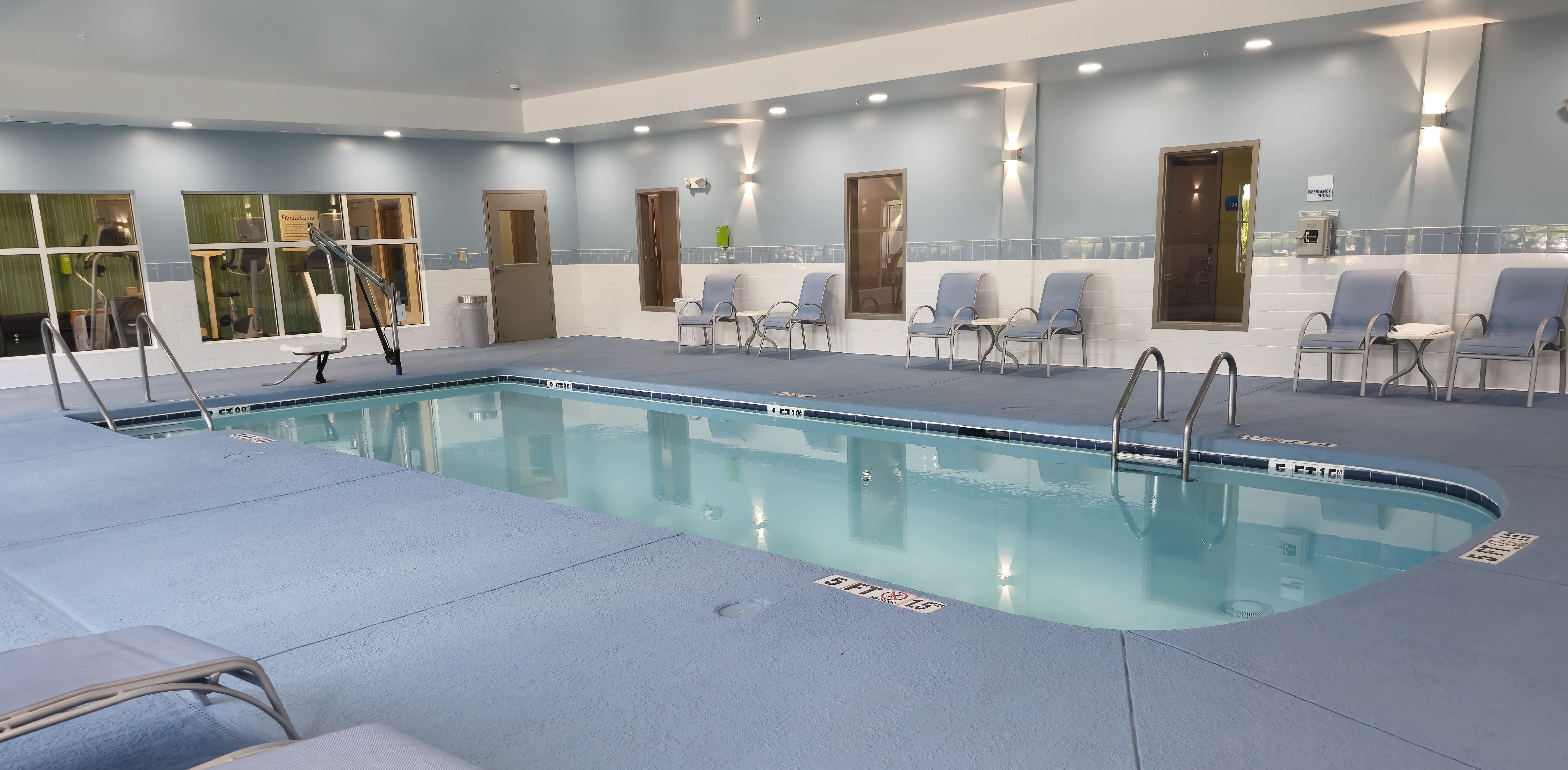 holiday inn express and suites smithfield selma by ihg