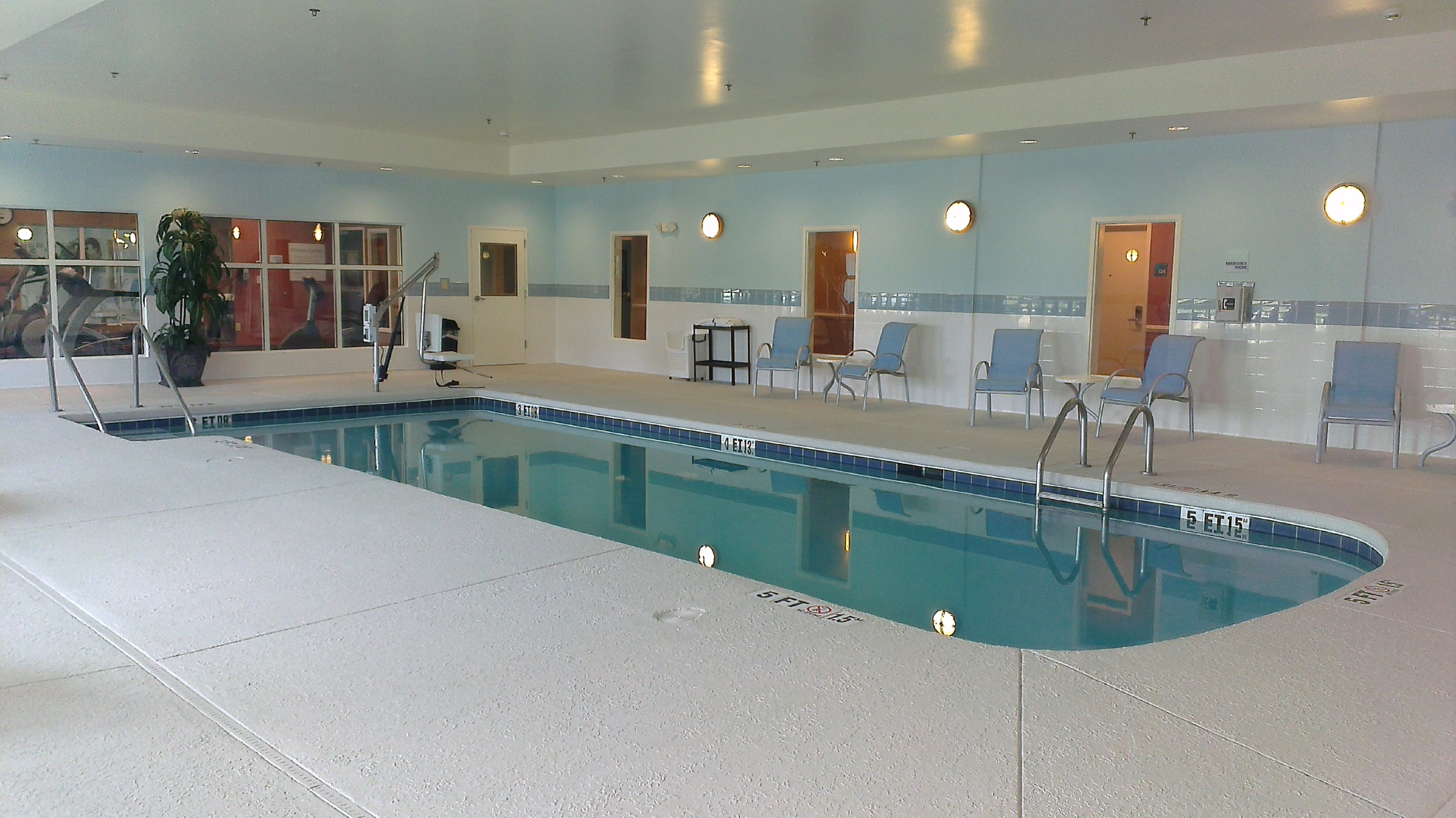 holiday inn express and suites smithfield selma by ihg